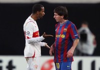 Cacau and Lionel Messi in the Champions League